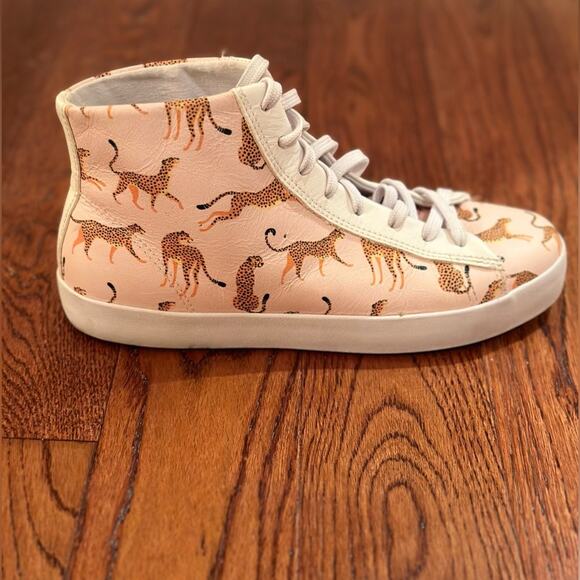 OTBT Women's 7 Hologram High Top Sneakers Cheetah Leather Sustainable Washable - Picture 9 of 11